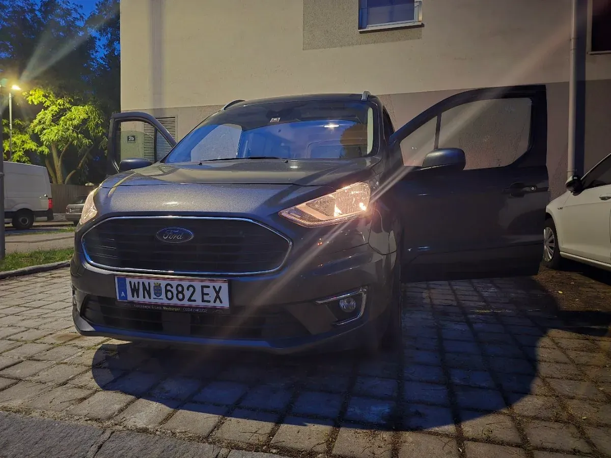 Ford Tourneo 2020 photo 2