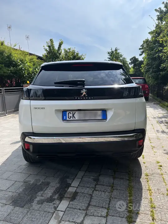 Peugeot 3008 2022 photo 5