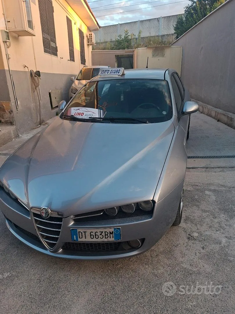 Alfa Romeo 159 2009 photo 2