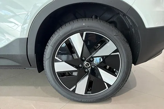 Volvo Ex40 2027 photo 4