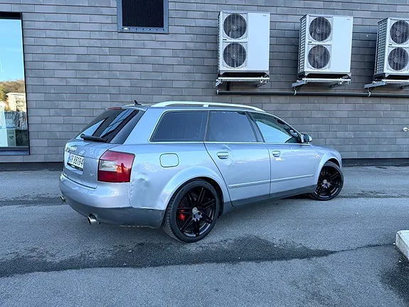 Audi A4 2003 photo 5