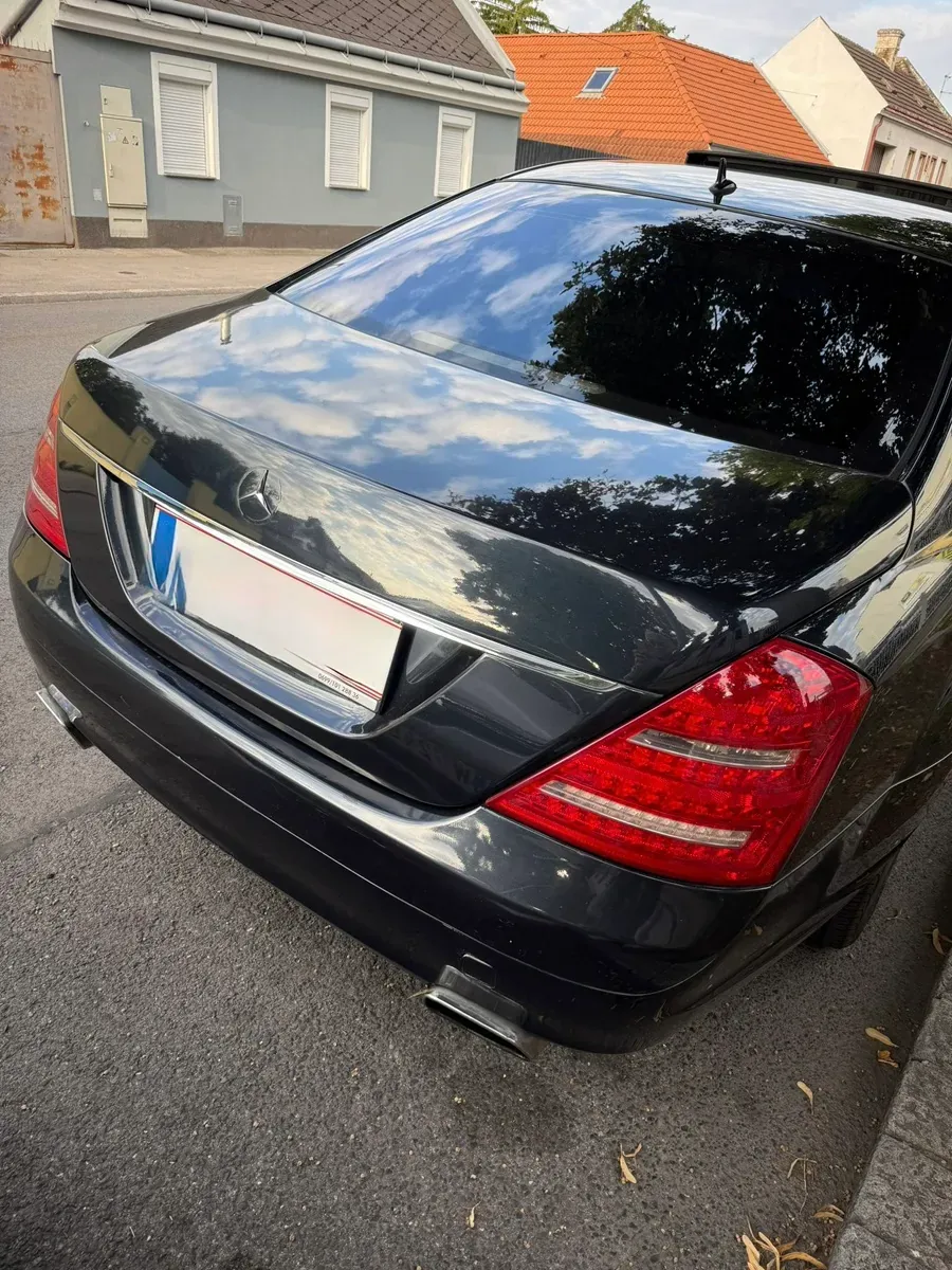Mercedes-Benz S-Class 2007 photo 2