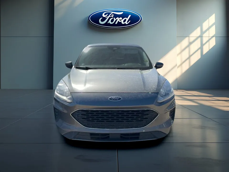 Ford Escape 2021 photo 3