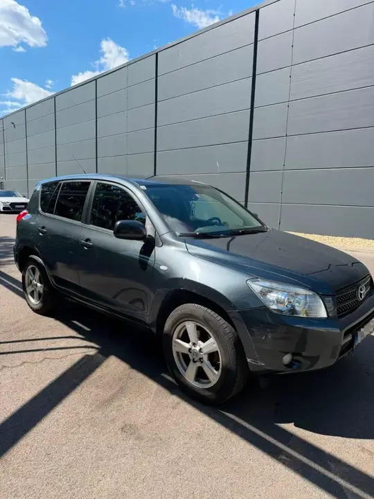 Toyota Rav4 2008 photo 3