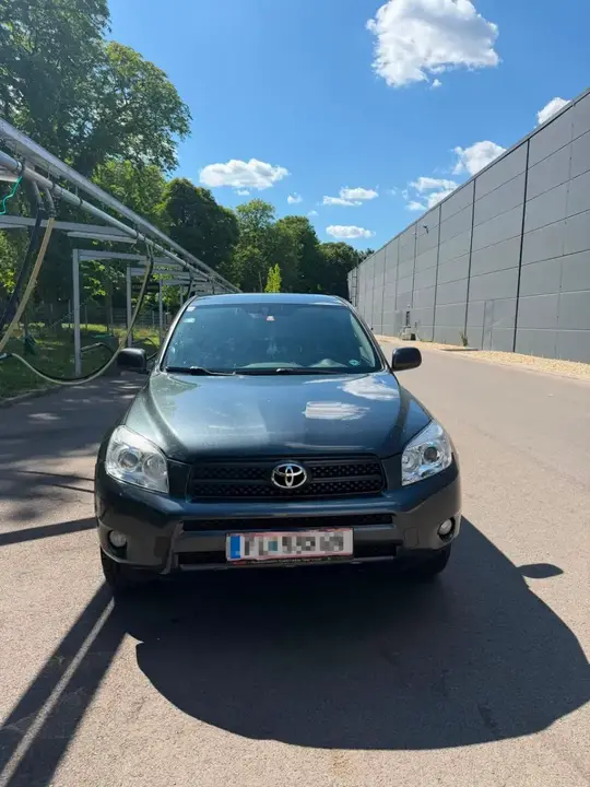 Toyota Rav4 2008 photo 2