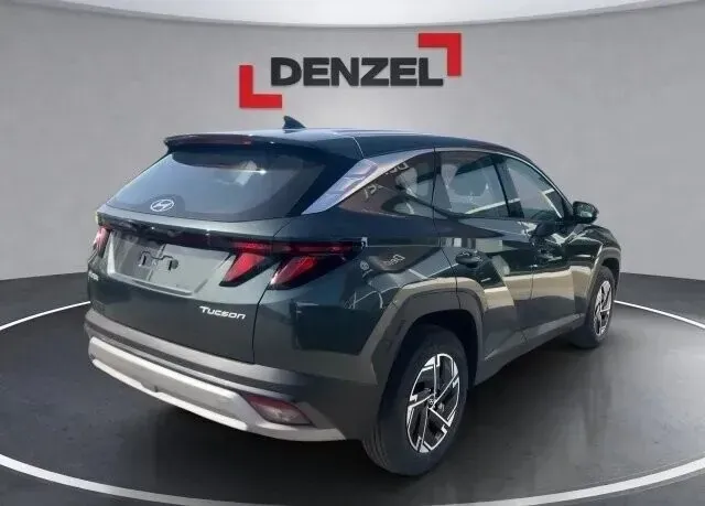 Hyundai Tucson photo 3