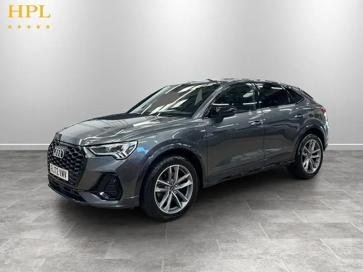Audi Q3 2023 photo 3