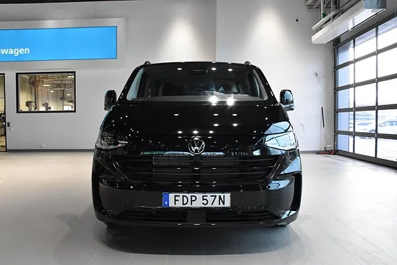 Volkswagen Transporter 2025 photo 2