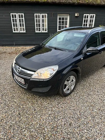 Opel Astra 2008 photo 3
