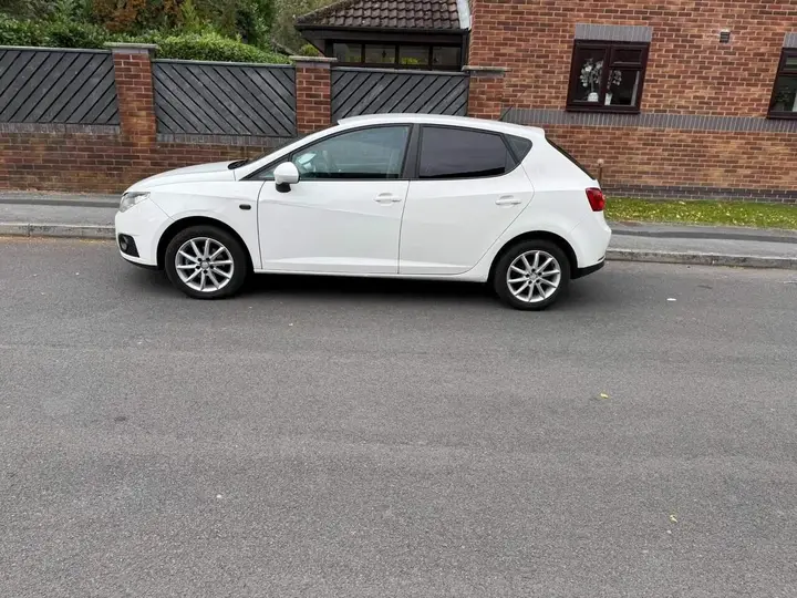 Seat Ibiza 2010 photo 5