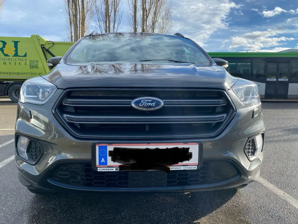 Ford Kuga 2018 photo 2