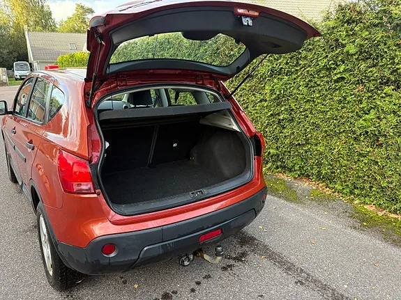 Nissan Qashqai 2009 photo 4