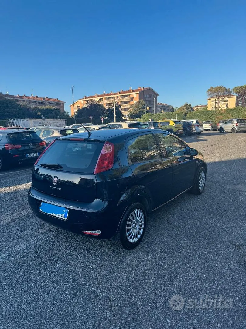 Fiat Punto 2016 photo 5