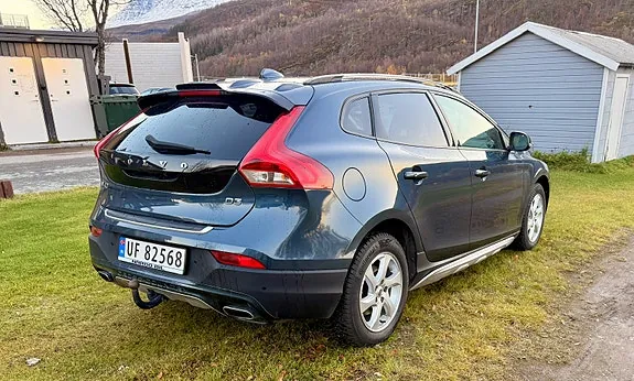Volvo V40 Cross Country 2019 photo 5