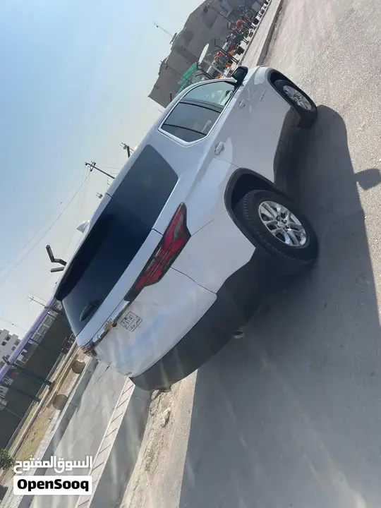 Chevrolet Traverse 2023 photo 3