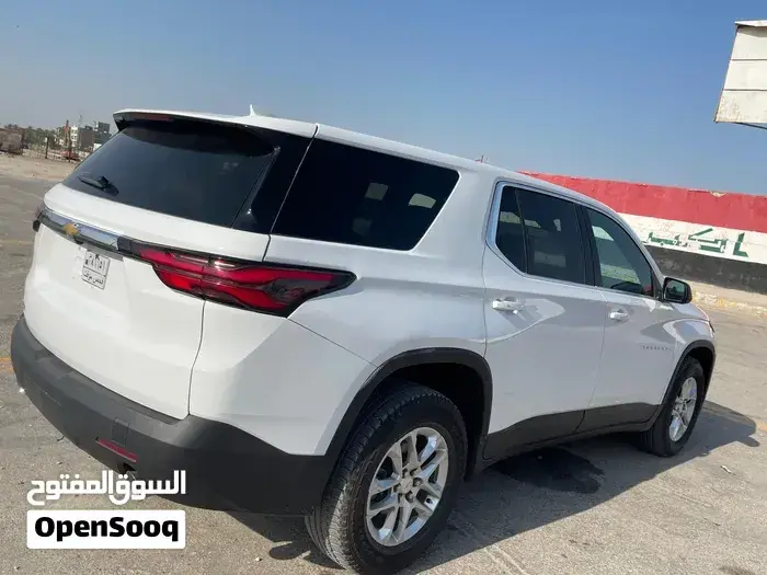 Chevrolet Traverse 2023 photo 2