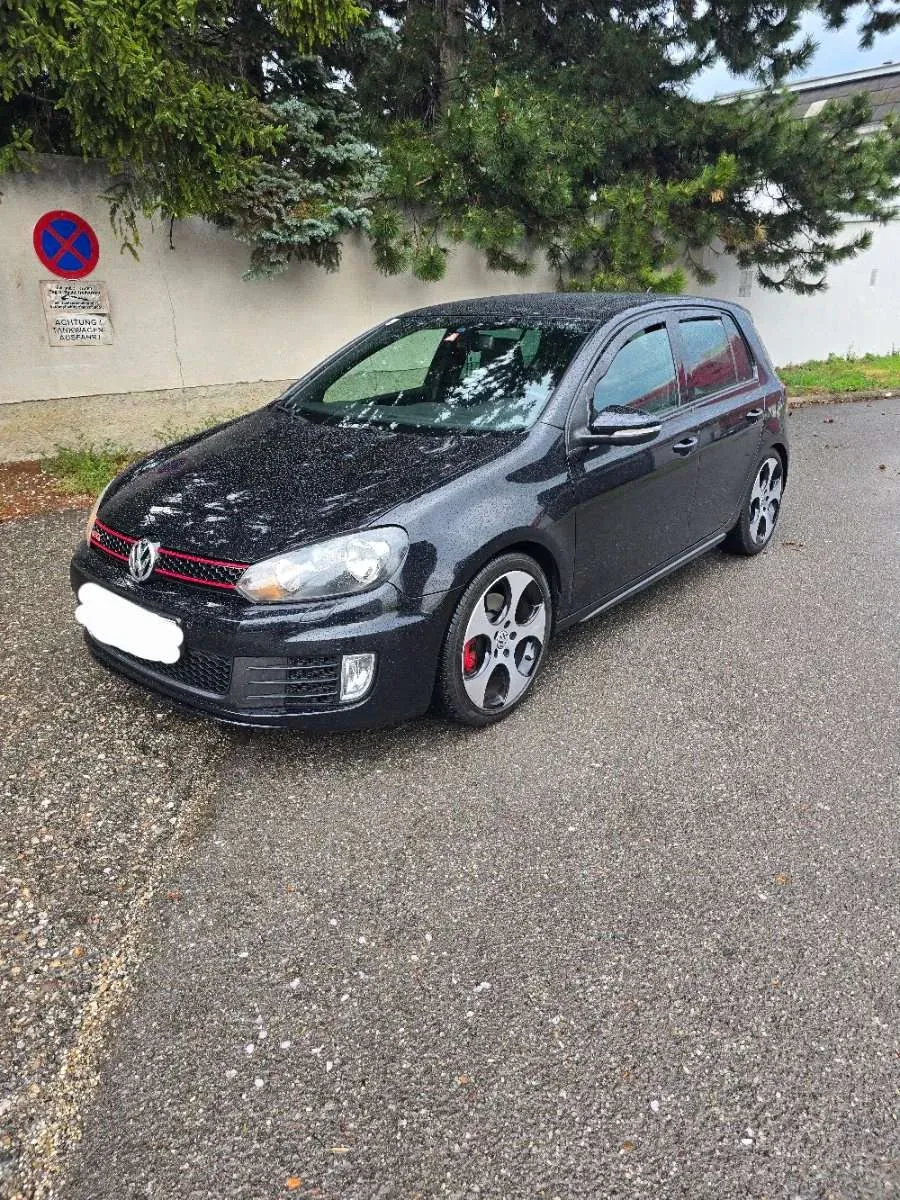 Volkswagen Golf 2009 photo 2