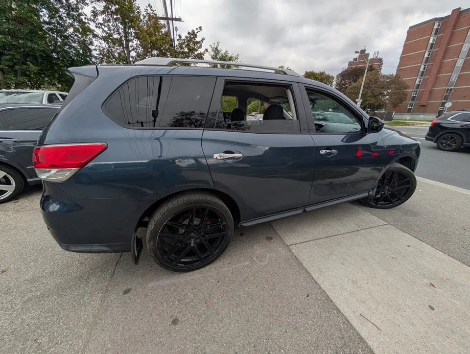 Nissan Pathfinder 2016 photo 5