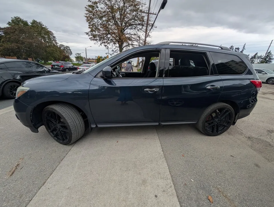 Nissan Pathfinder 2016 photo 2