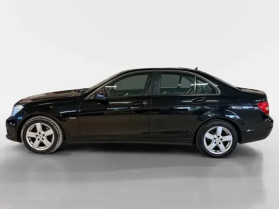 Mercedes-Benz 180 2012 photo 4