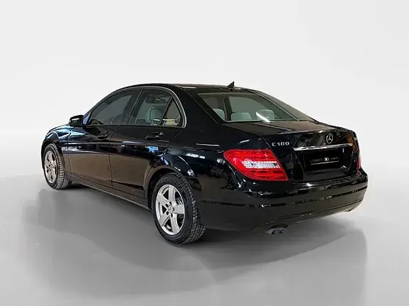 Mercedes-Benz 180 2012 photo 5