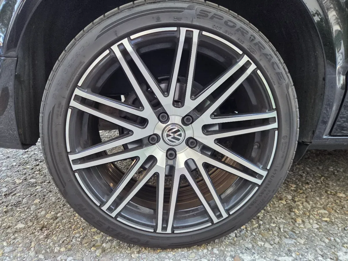 Volkswagen Multivan 2024 photo 3