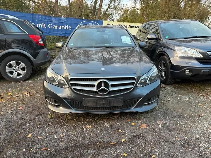Mercedes-Benz E 220 Cdi