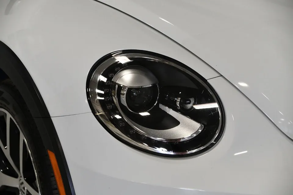 Volkswagen Beetle 2019 photo 3