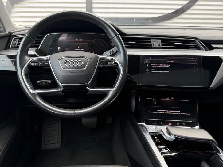 Audi E-Tron 2019 photo 2