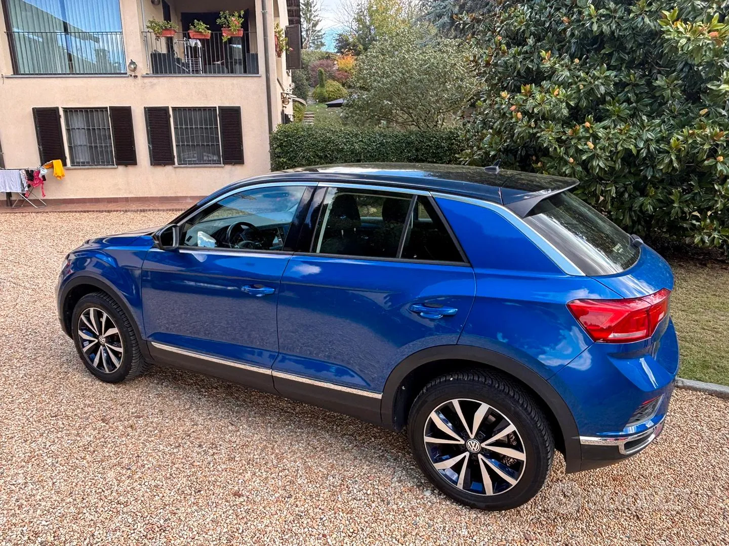 Volkswagen T-Roc 2017 photo 3