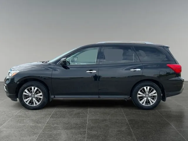 Nissan Pathfinder 2019 photo 2