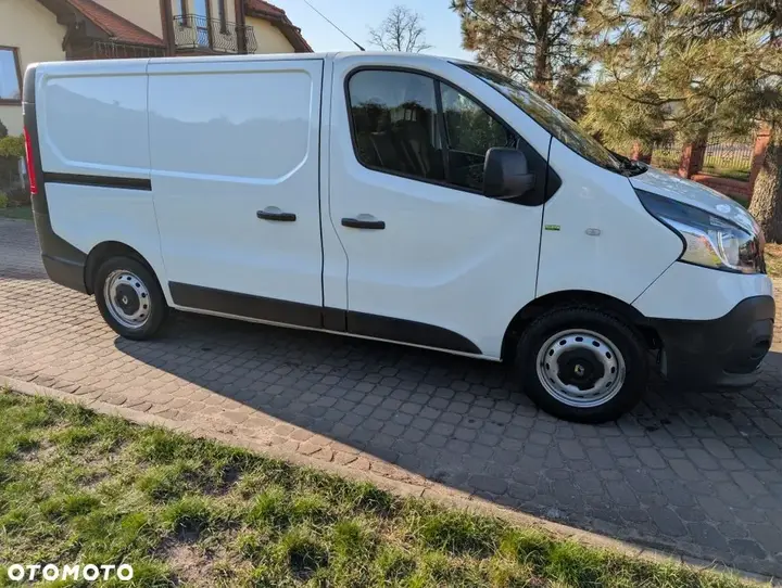 Renault Trafic 2018 photo 2