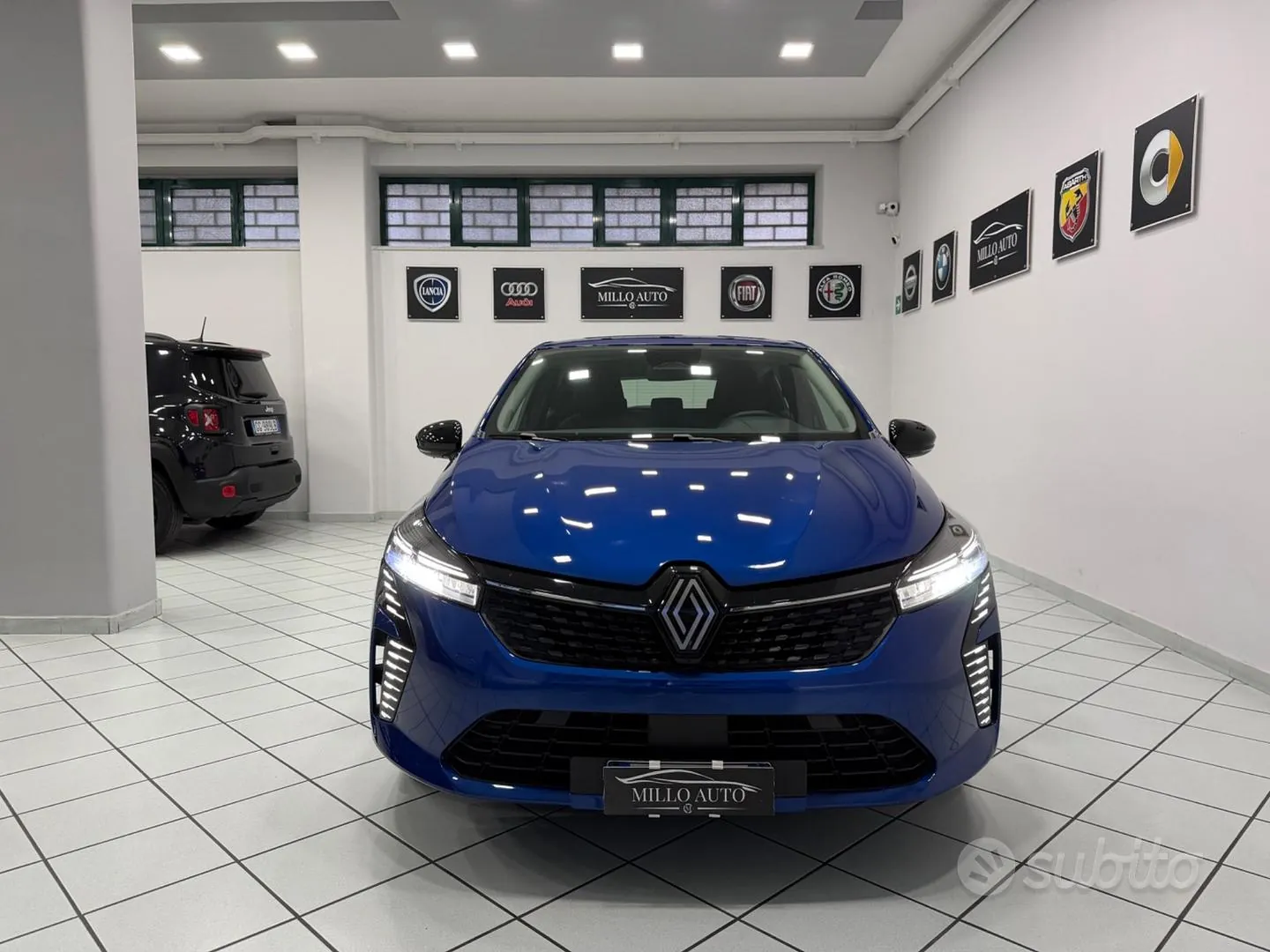 Renault Clio 2024 photo 3