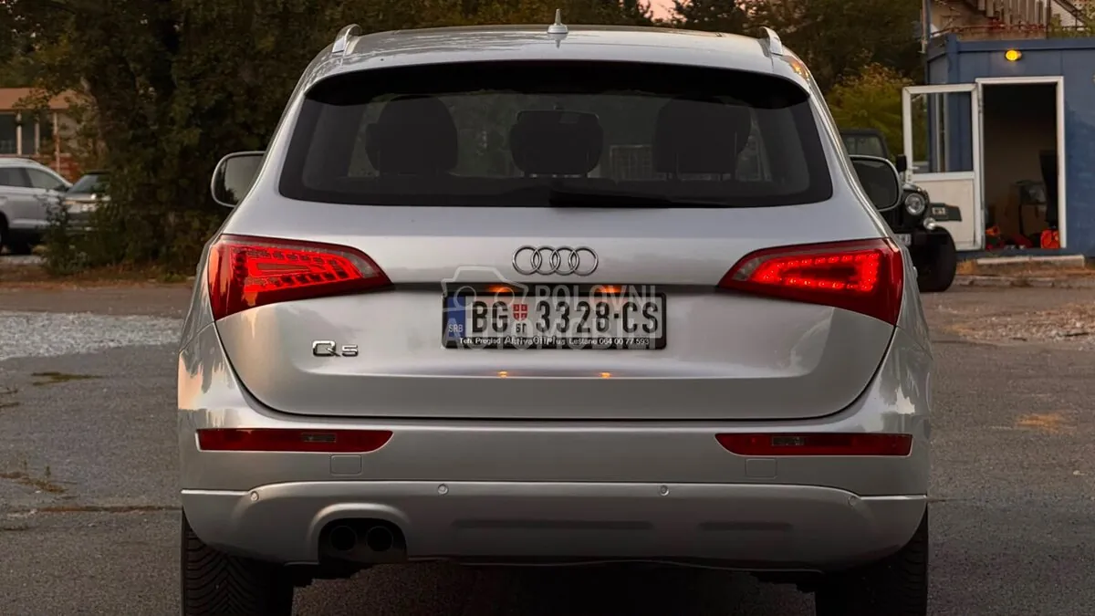 Audi Q5 2009 photo 4