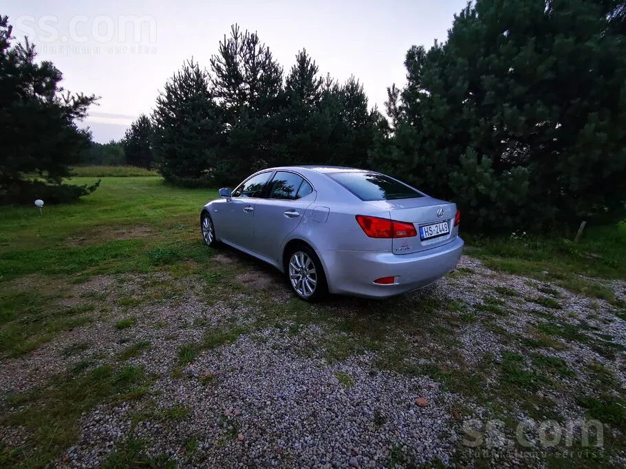 Lexus Is 2007 photo 2