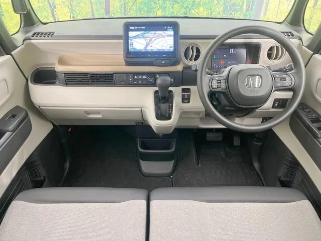 Honda N-Box 2025 photo 2
