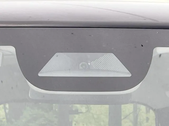 Honda N-Box 2025 photo 4