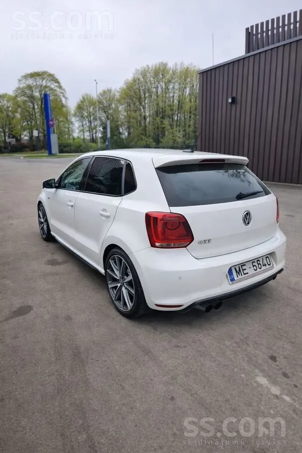 Volkswagen Polo Gti 2013 photo 2