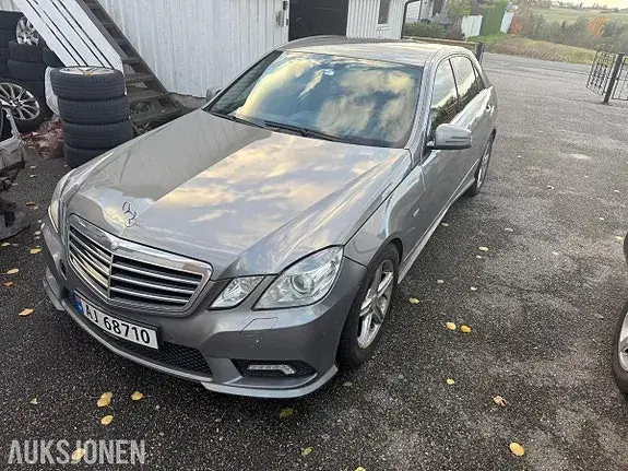 Mercedes-Benz E 220 D 2009 photo 3