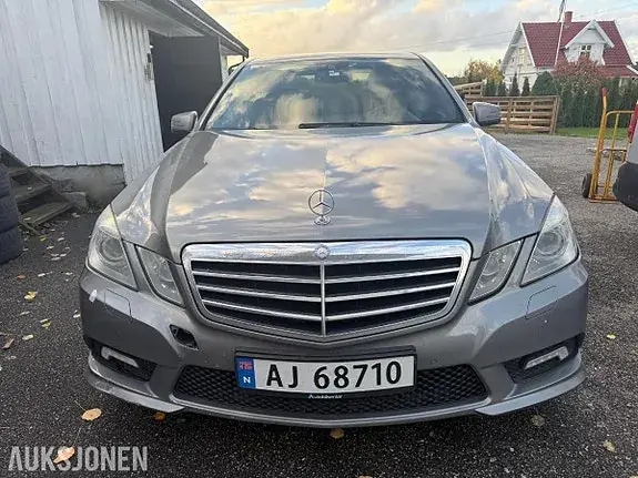 Mercedes-Benz E 220 D 2009 photo 4