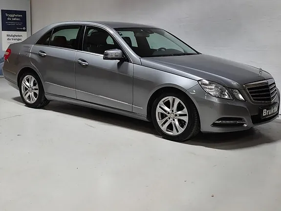 Mercedes-Benz E200 2012 photo 2