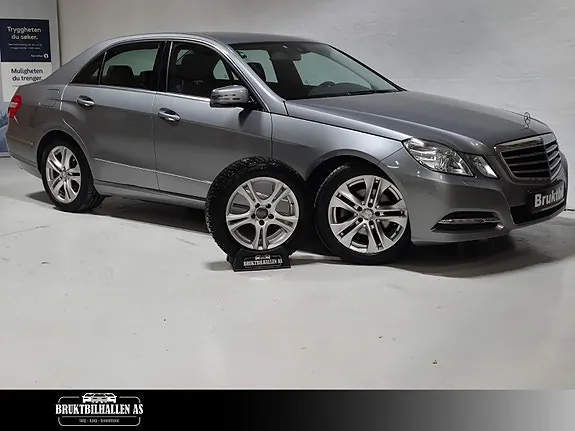 Mercedes-Benz E200