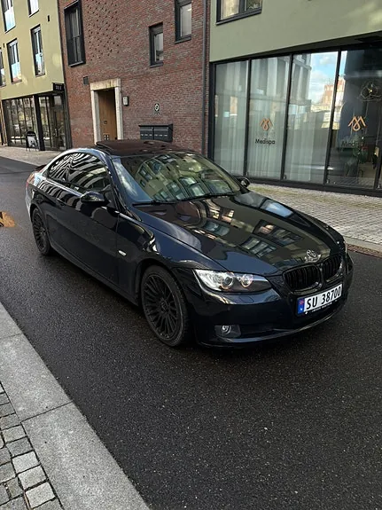 BMW 325I 2006 photo 4