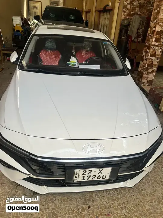 Hyundai Elantra 2025 photo 2