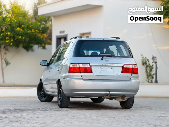 Kia Carens 2007 photo 4