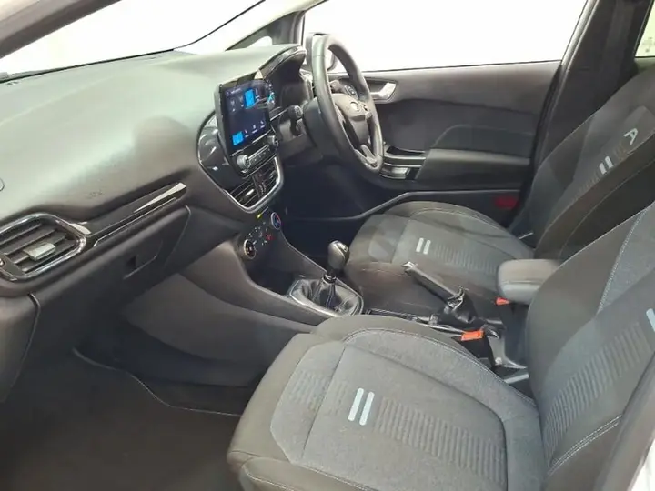 Ford Fiesta 2023 photo 5