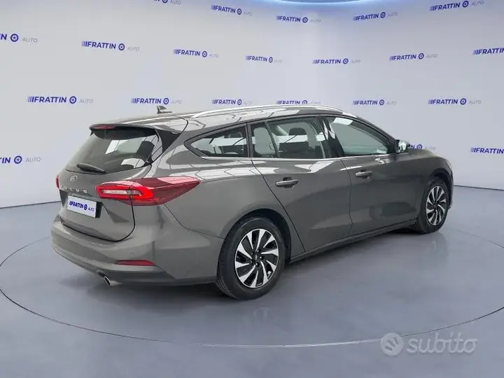 Ford Focus 2025 photo 3