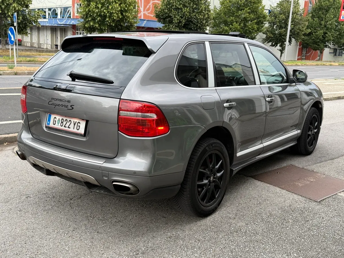 Porsche Cayenne 2009 photo 3