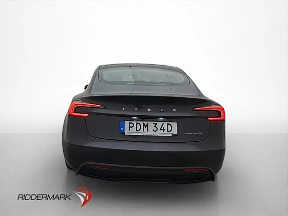 Tesla Model 3 2024 photo 4