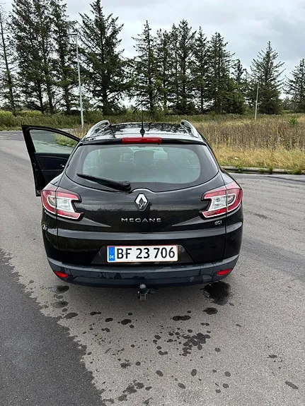 Renault Megane Iii 2010 photo 3